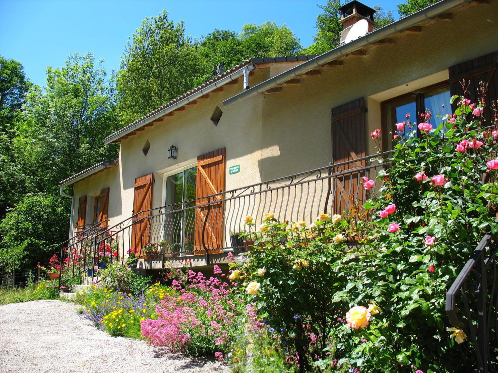 Le Moulin Du Barthas Bed & Breakfast Montredon-Labessonnié Eksteriør bilde